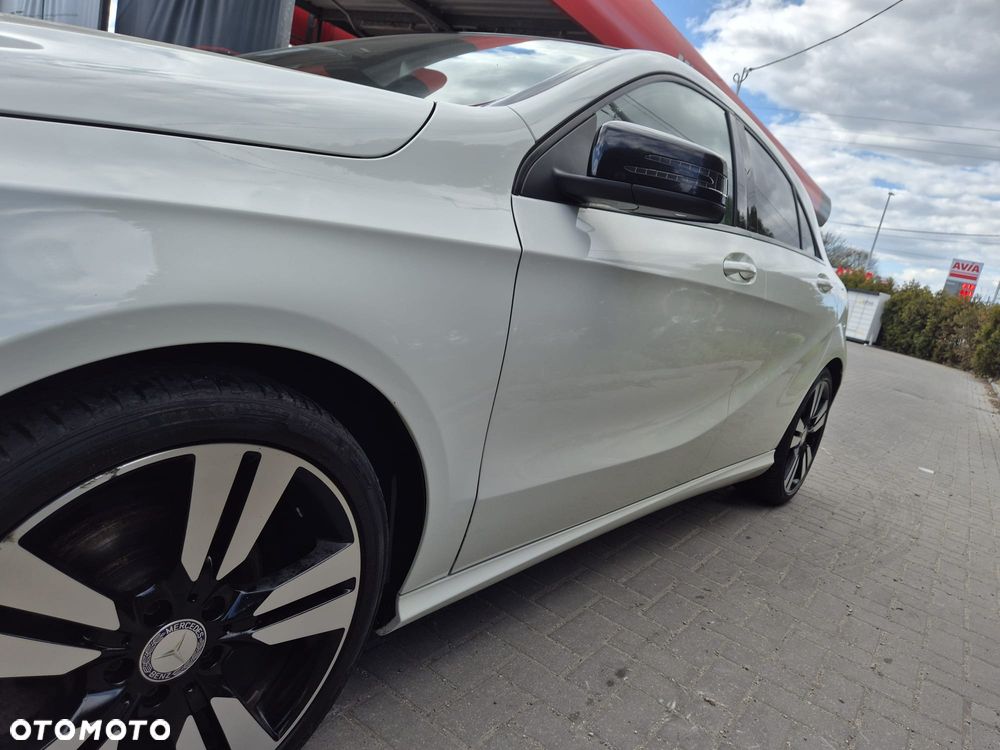 Mercedes-Benz Klasa A 180 Peak Edition - 5