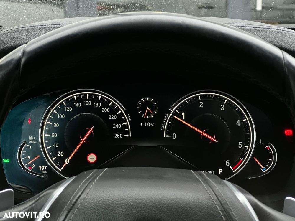 BMW Seria 5 520d xDrive AT - 22