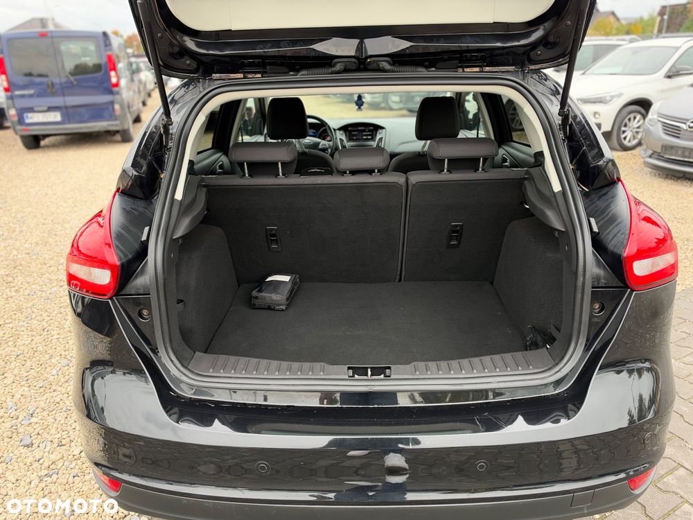 Ford Focus 1.5 EcoBoost Titanium ASS - 26