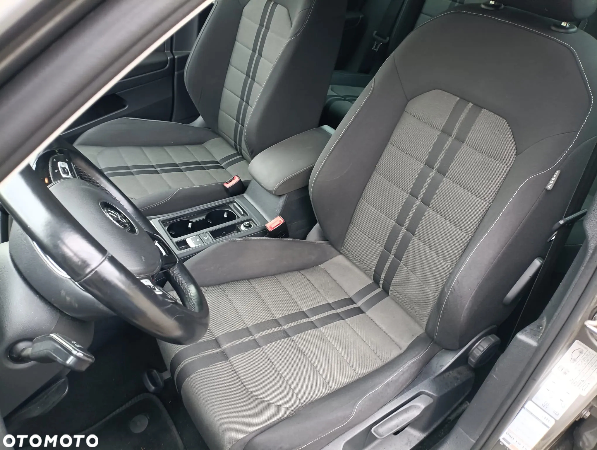 Volkswagen Golf VII 2.0 TDI BMT Highline - 16