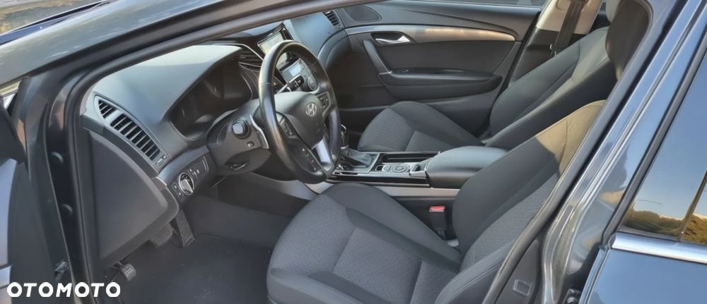 Hyundai i40 1.7 CRDi BlueDrive Business DCT - 9