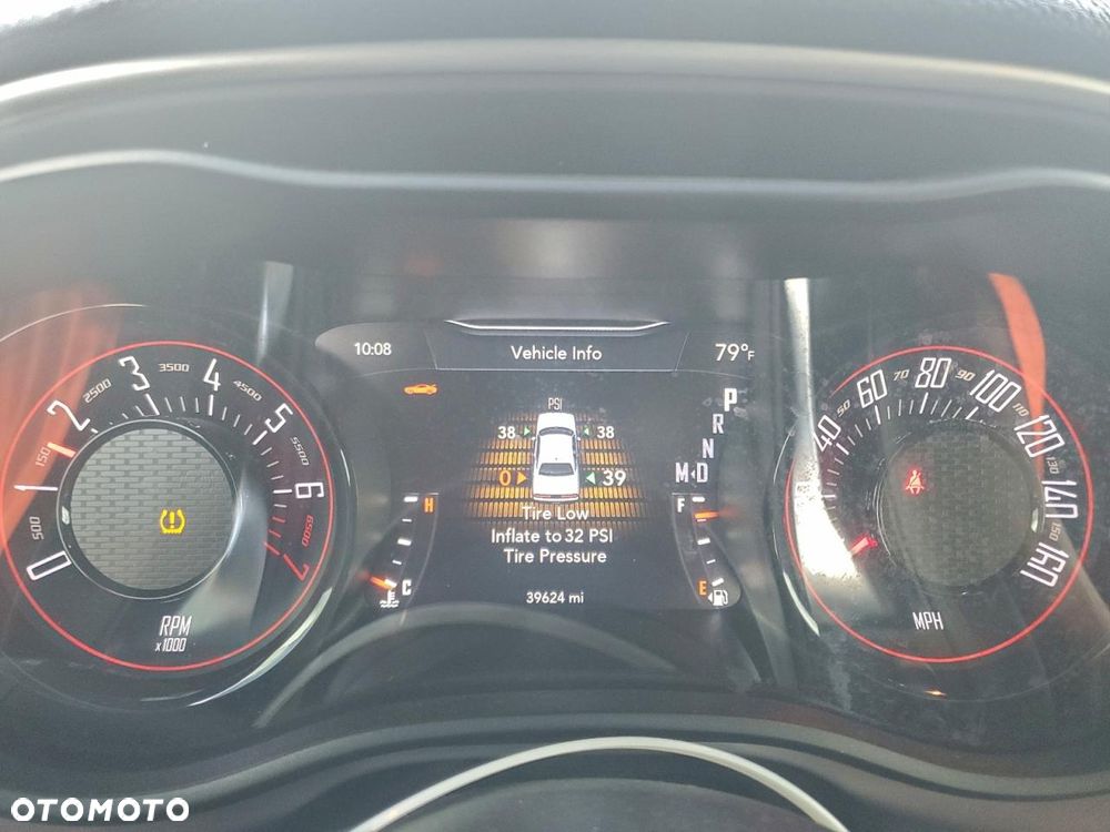 Dodge Challenger 3.6 GT AWD - 11