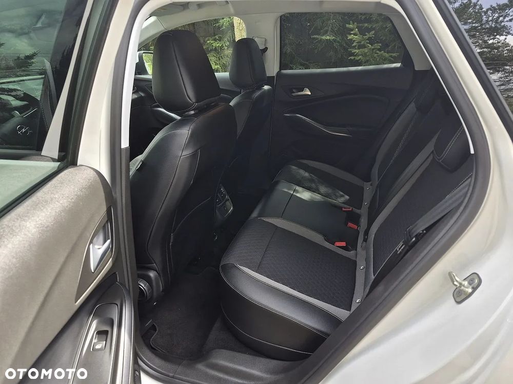 Opel Grandland X 1.6 T PHEV 4x4 Ultimate - 8