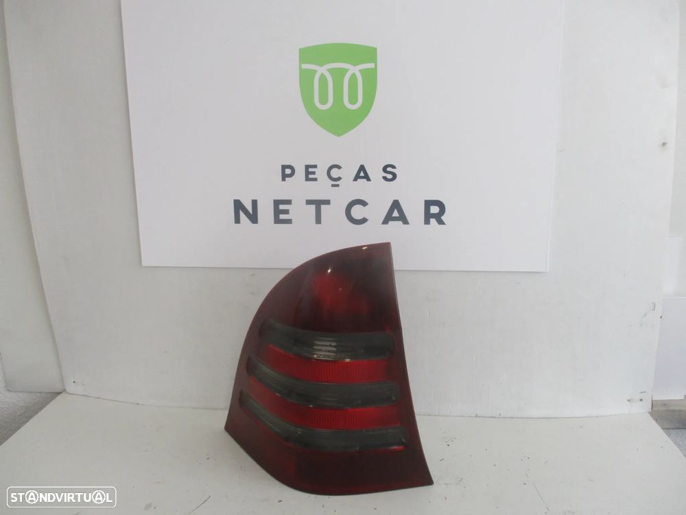farolim farol tras mercedes w203 sw carrinha 2002 - 1