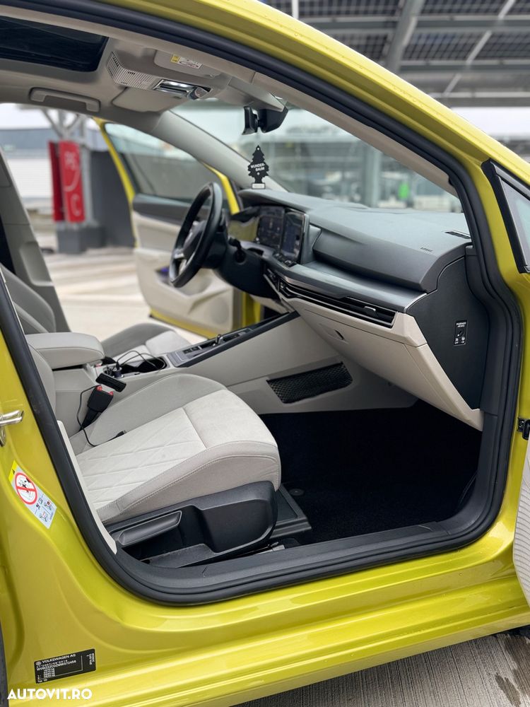 Volkswagen Golf 1.5 eTSI ACT DSG MHEV Style - 13