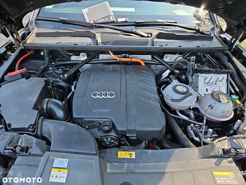 Audi Q5 50 TFSIe quattro S tronic S line business - 8