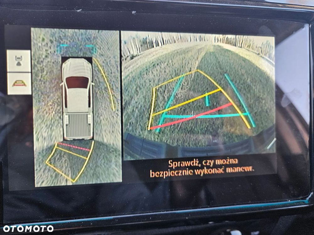 Toyota Hilux 2.8 D-4D mHEV Double Cab Executive 4x4 - 14