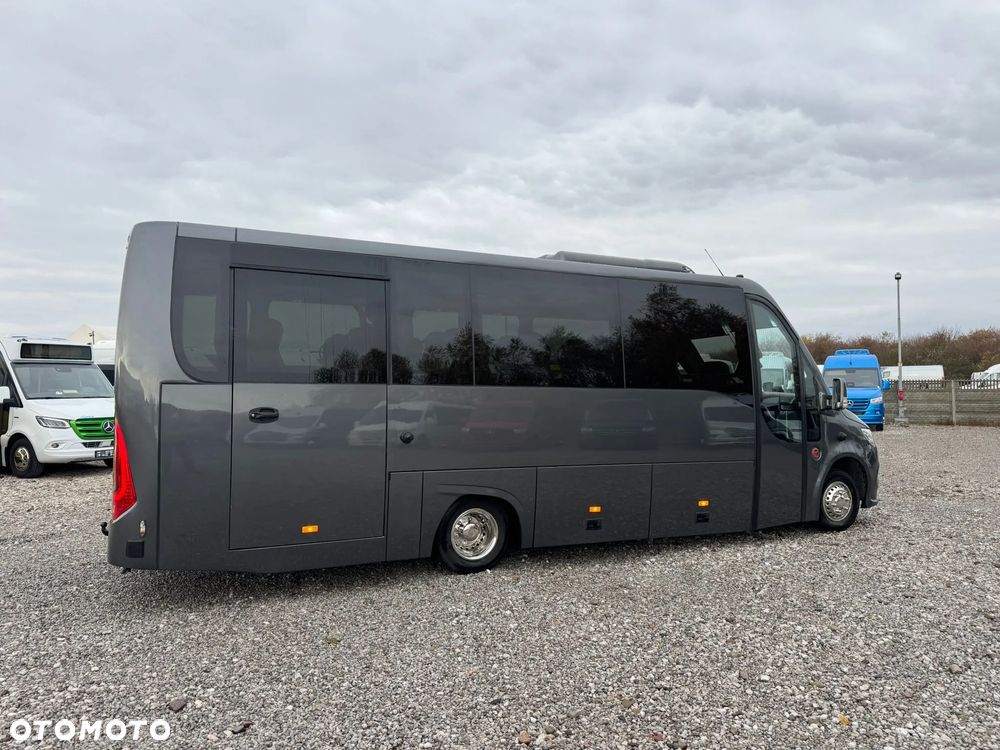 Mercedes-Benz Sprinter 519 - 4