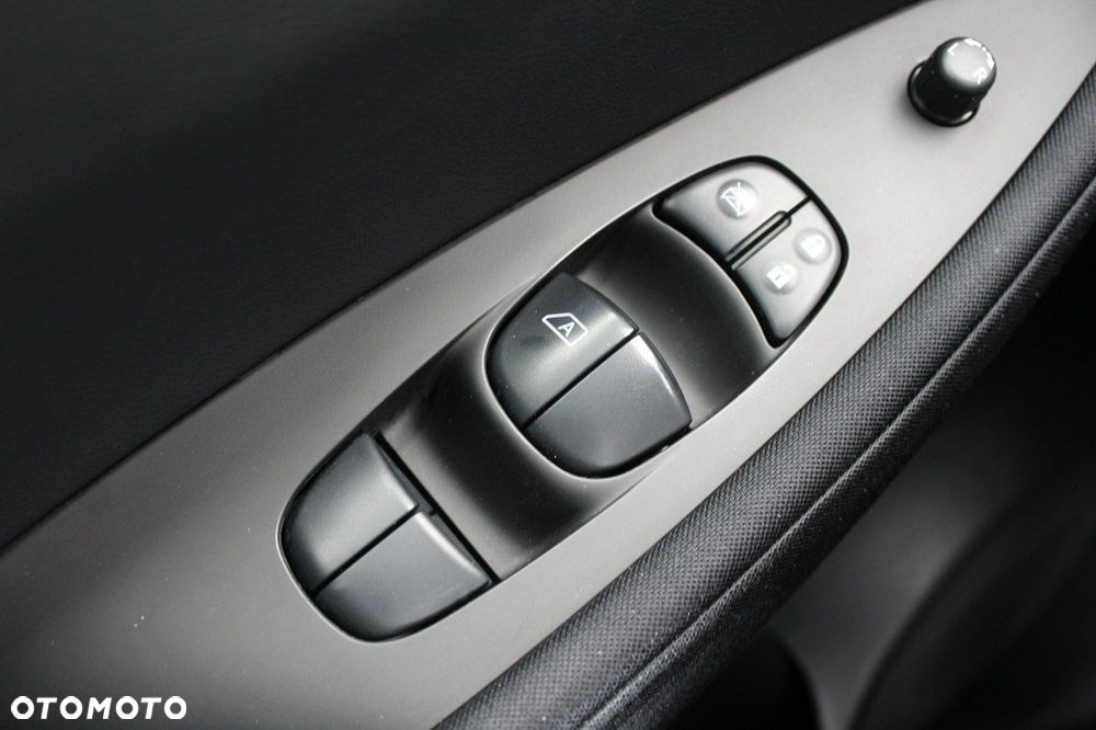 Nissan Leaf - 21