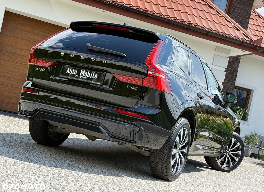Volvo XC 60 B4 D AWD Plus Dark - 5