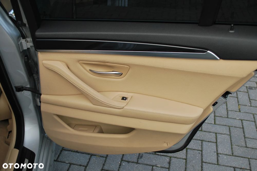 BMW Seria 5 520d Edition Fleet - 23