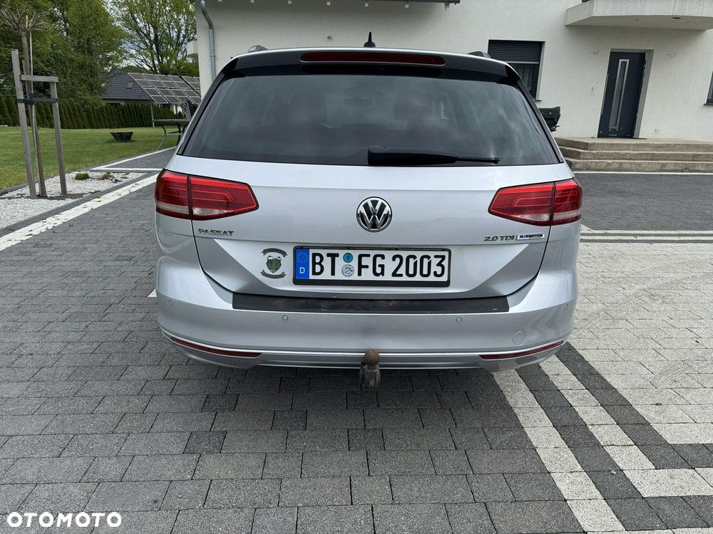 Volkswagen Passat - 5