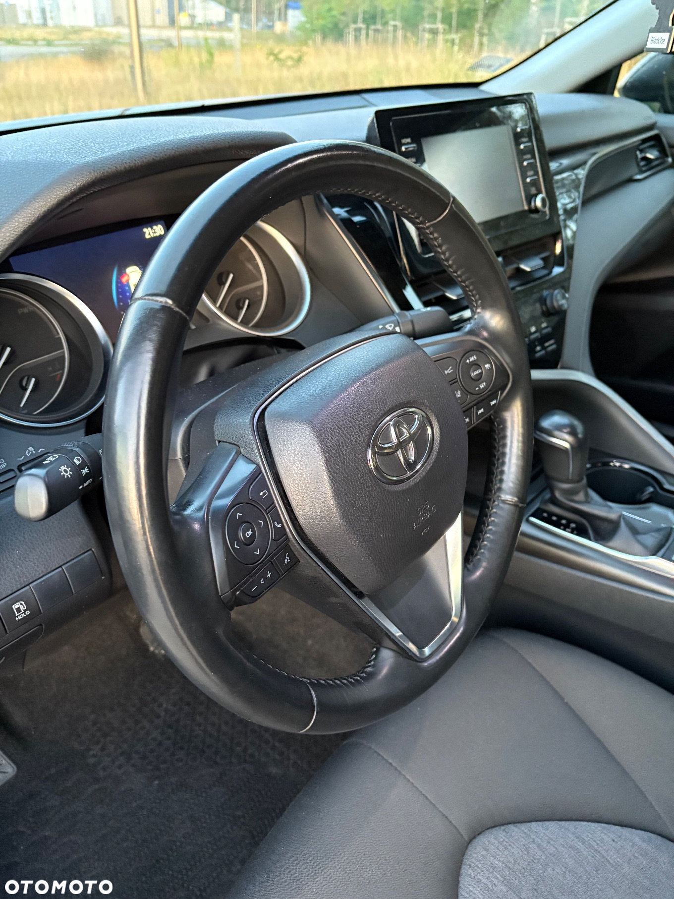 Toyota Camry 2.5 Hybrid Comfort CVT - 7