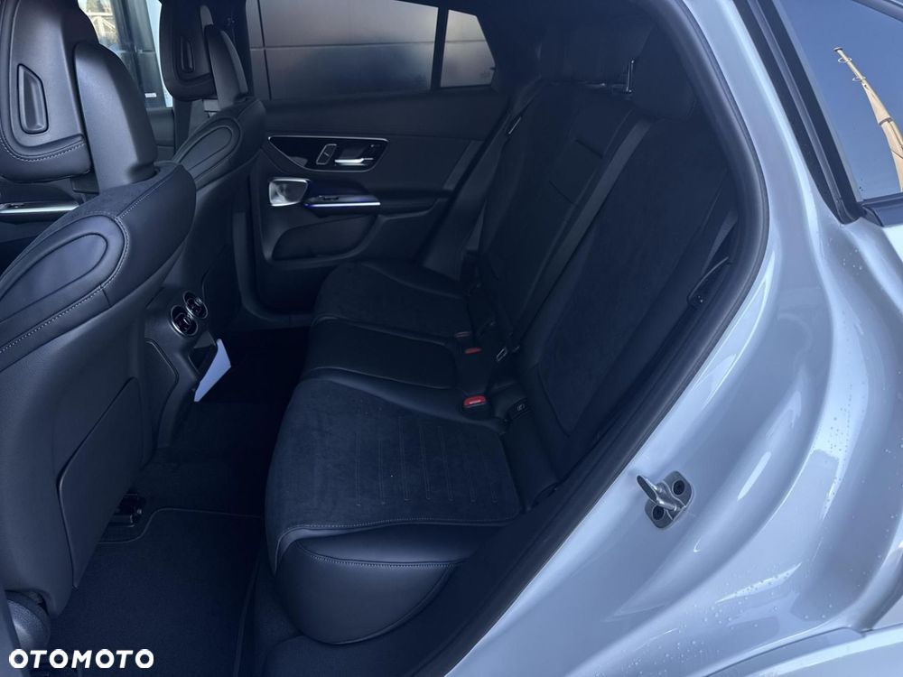 Mercedes-Benz GLC 220 d mHEV 4-Matic AMG Line - 16