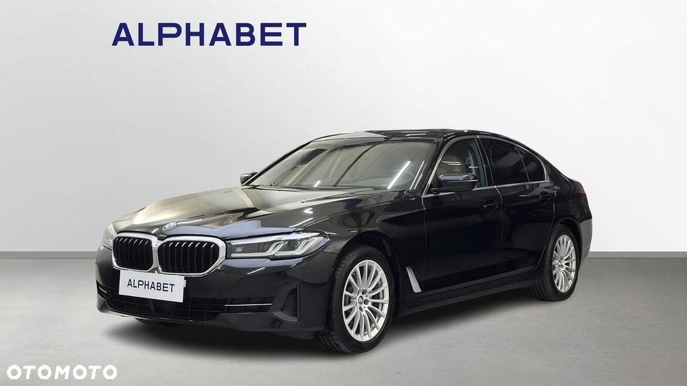 BMW Seria 5 520d xDrive MHEV Sport - 3
