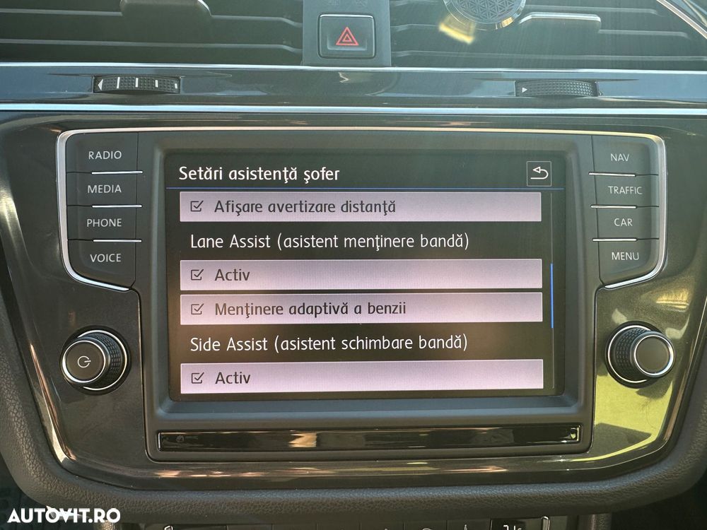 Volkswagen Tiguan 2.0 TDI 4Mot DSG Comfortline - 28