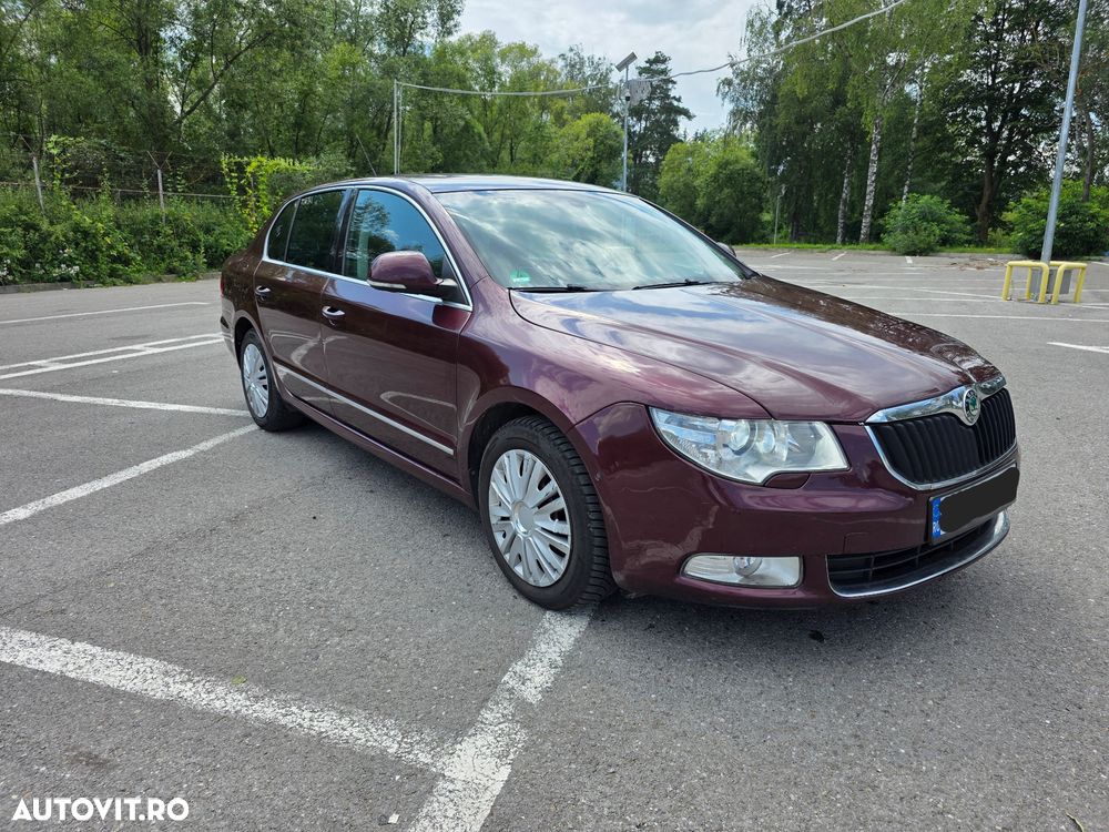 Skoda Superb 2.0 TDI Ambition DSG - 2
