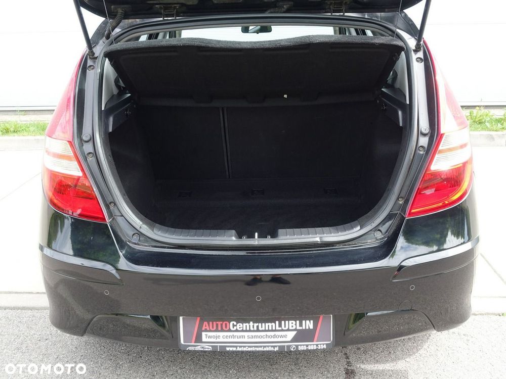 Hyundai i30 - 25