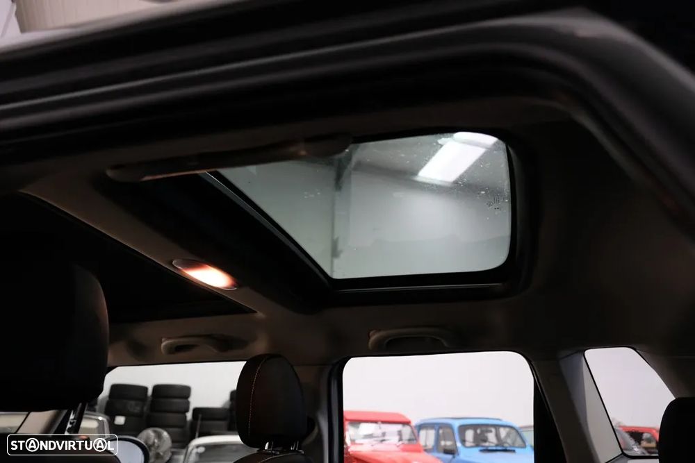 MINI 5 Portas One D - 11