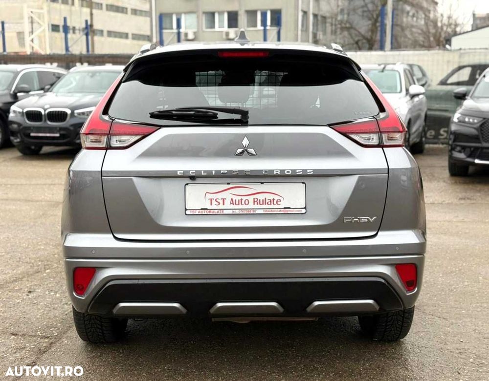 Mitsubishi Eclipse-Cross - 7