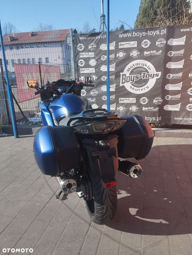 Yamaha FJR - 5