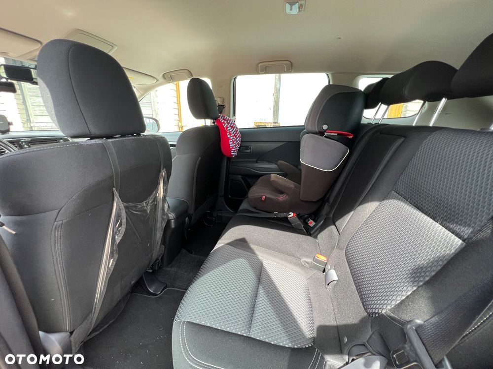 Mitsubishi Outlander 2.0 City Style 2WD - 10