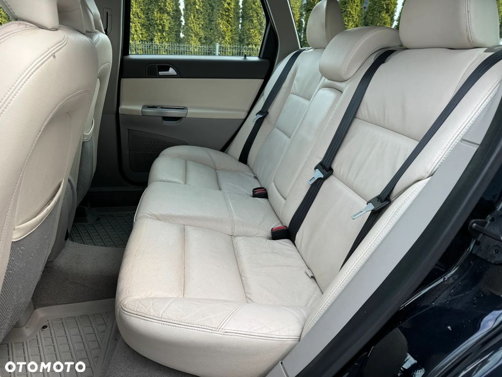 Volvo V50 1.6D Summum - 25