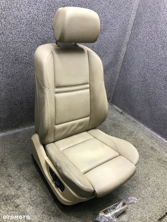 BMW E70 X5 fotel pasazera prawy przod pamiec skora - 3
