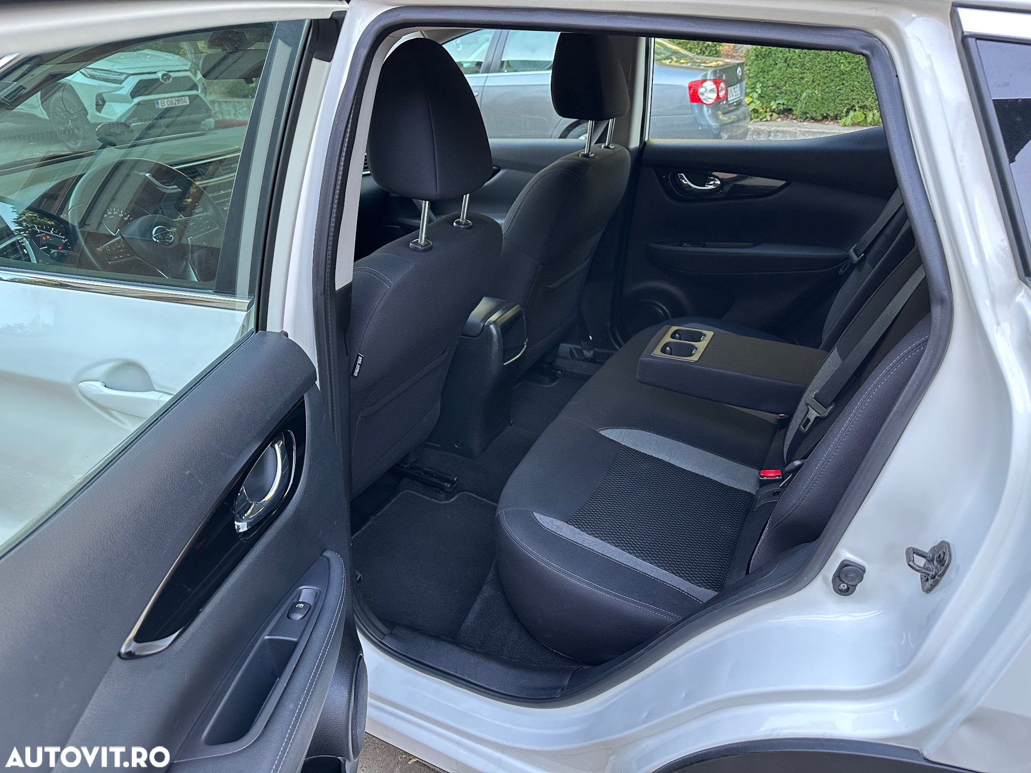 Nissan Qashqai 1.5 DCI N-CONNECTA - 9