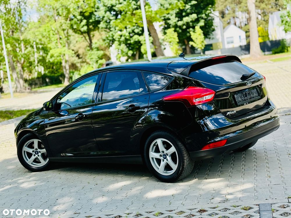 Ford Focus 1.5 EcoBlue Start-Stopp-System COOL&CONNECT - 4