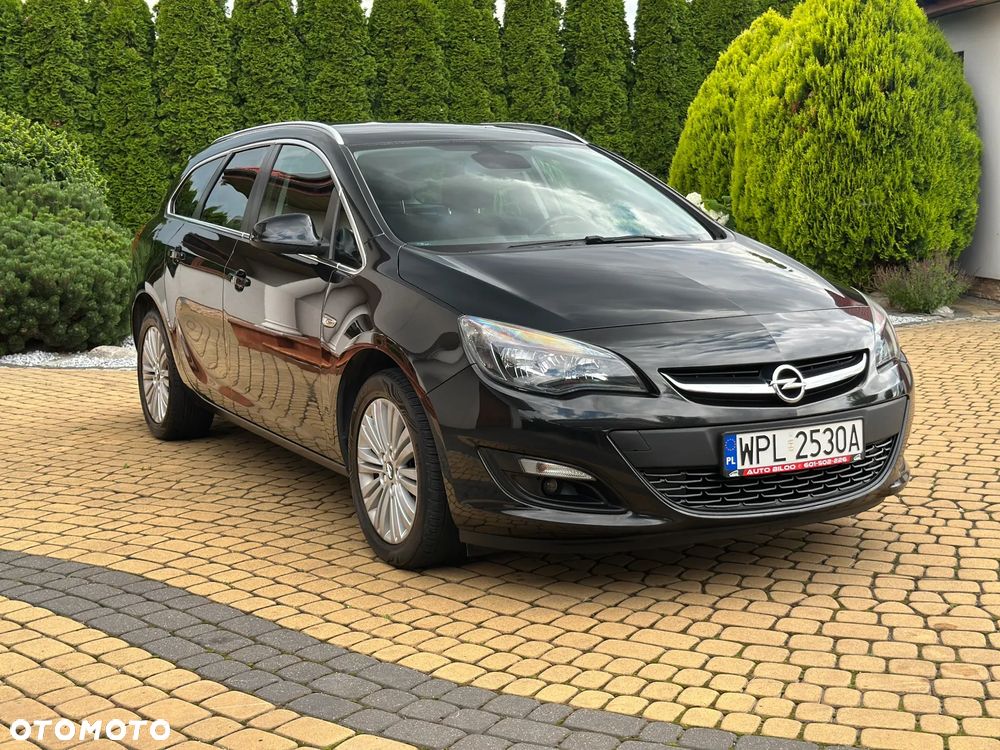 Opel Astra IV 1.6 T SIDI Cosmo S&S - 6