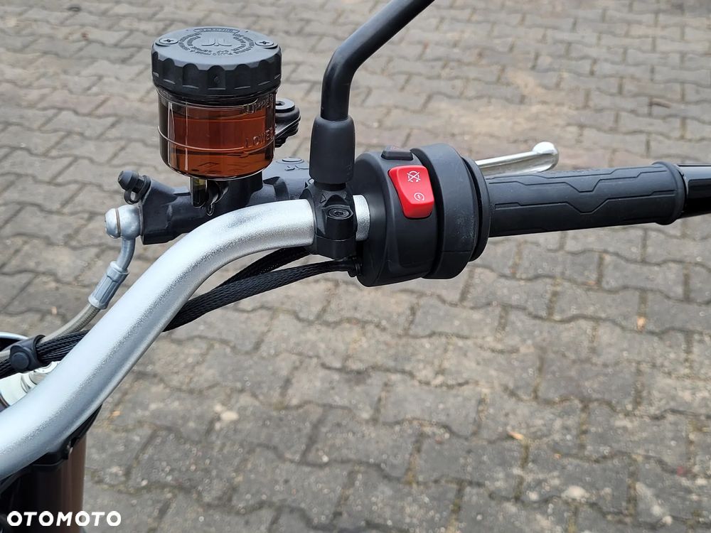 CFMoto 700CL-X Heritage - 22