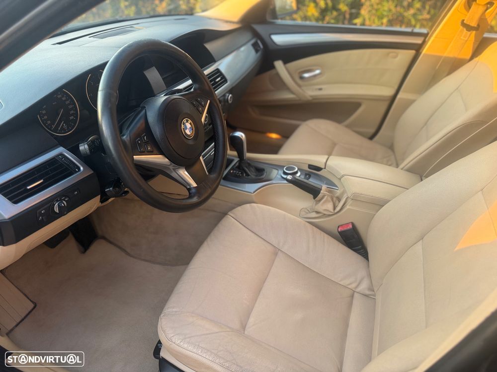BMW 520 dA Touring - 8
