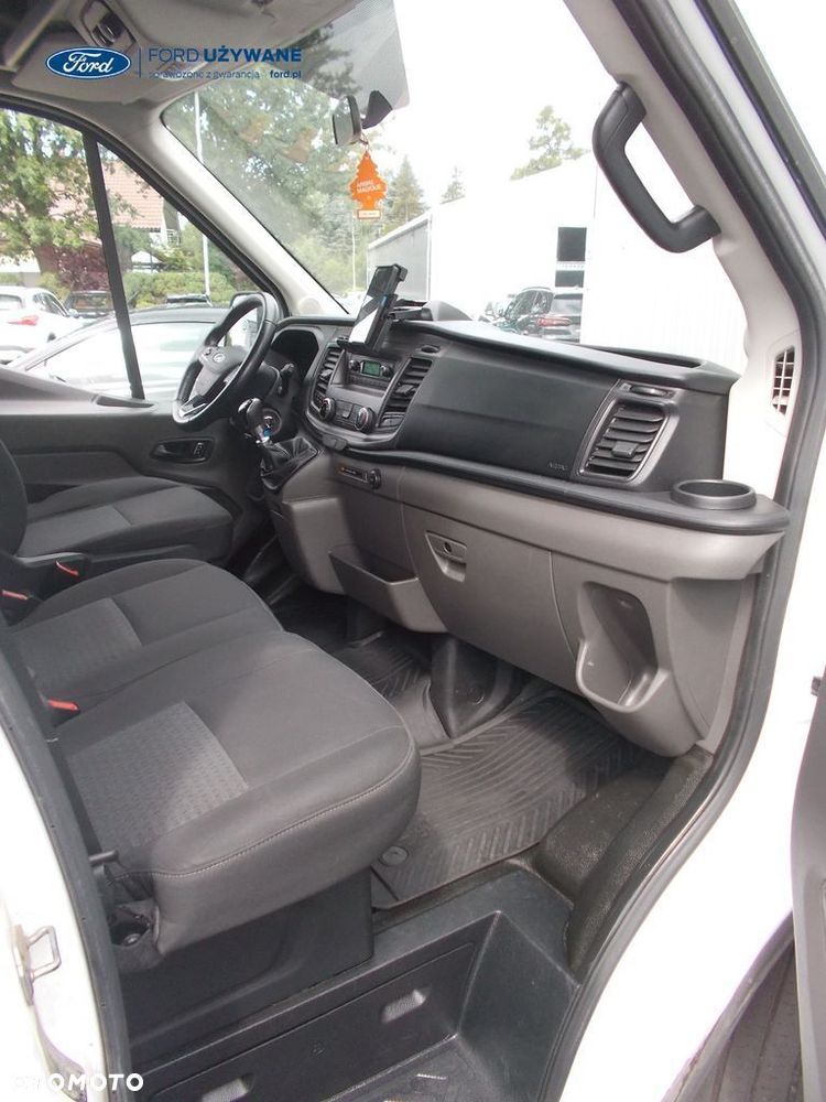 Ford Transit - 12