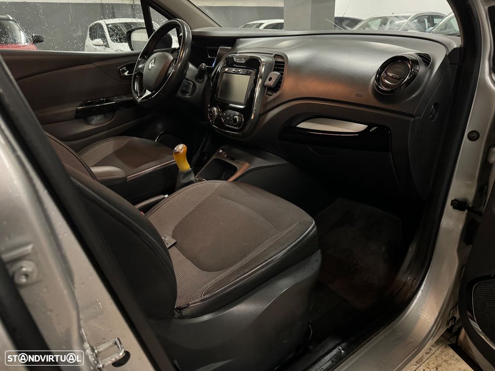 Renault Captur 1.5 dCi Exclusive - 10