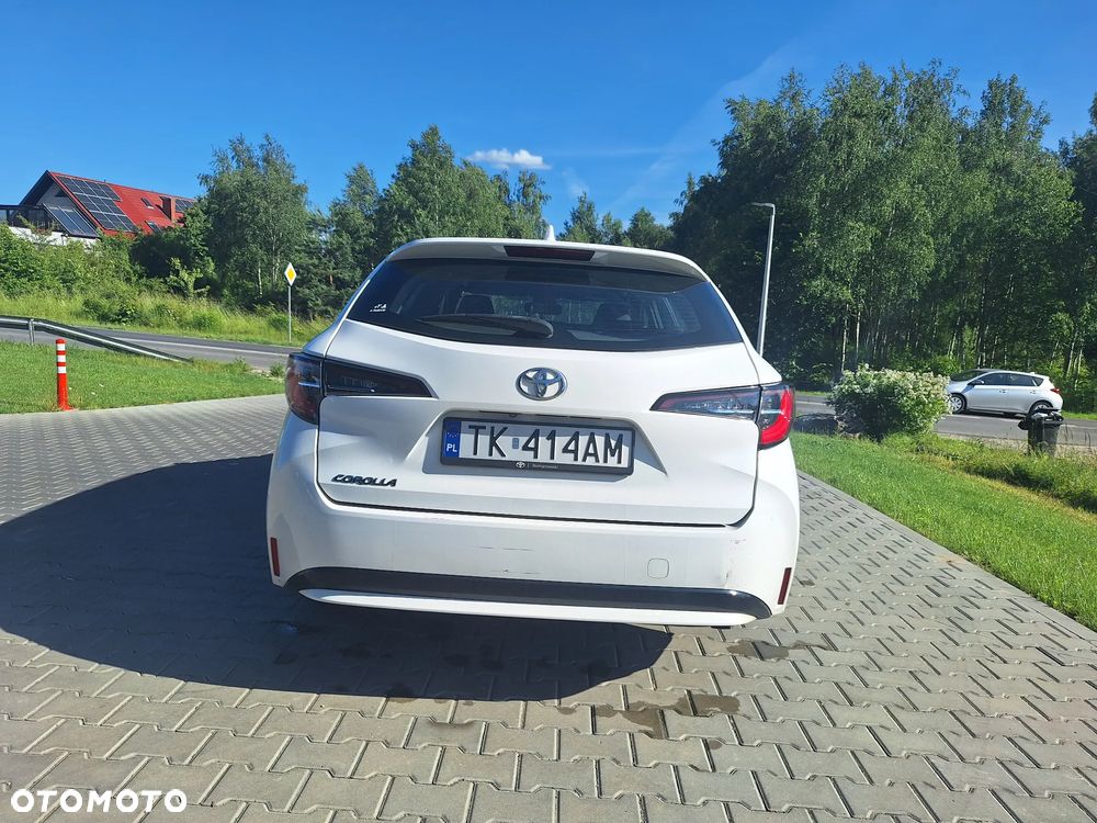 Toyota Corolla - 5