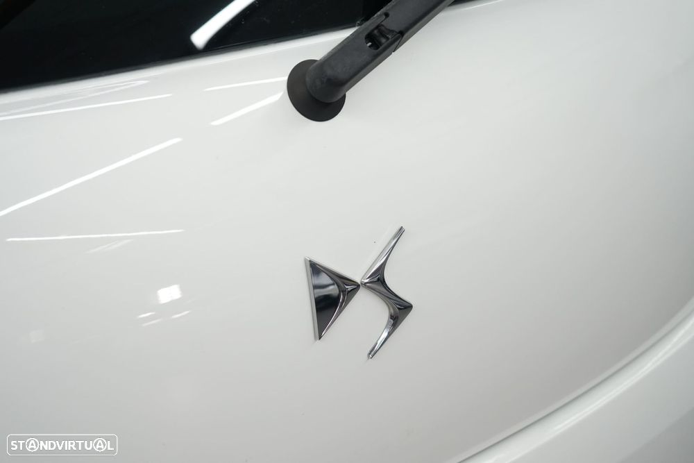 Citroën DS3 1.6 e-HDi So Chic - 12