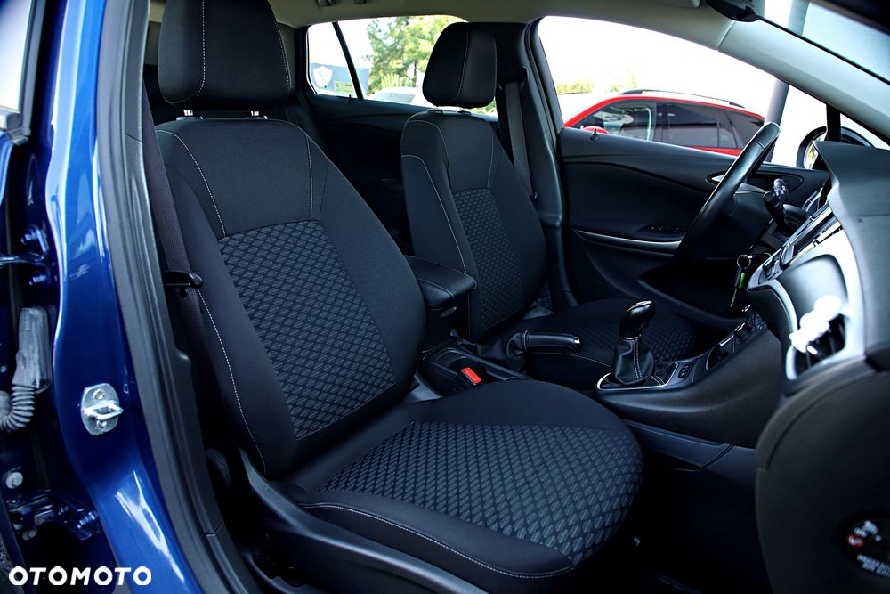 Opel Astra V 1.2 T Edition S&S - 26