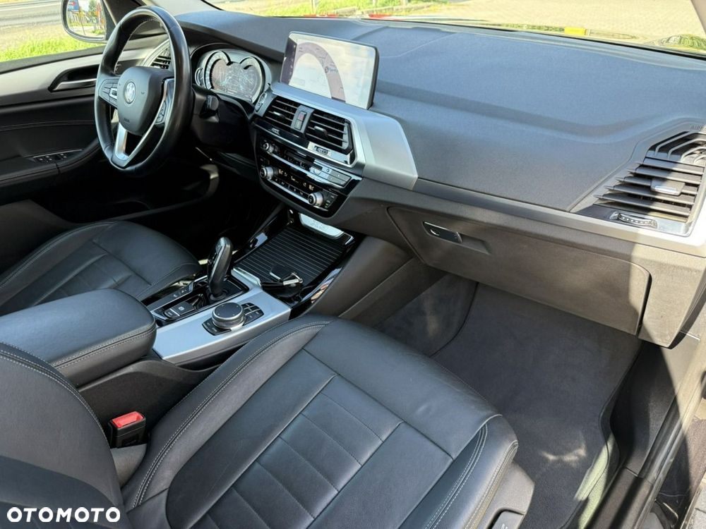 BMW X3 xDrive20d xLine - 15