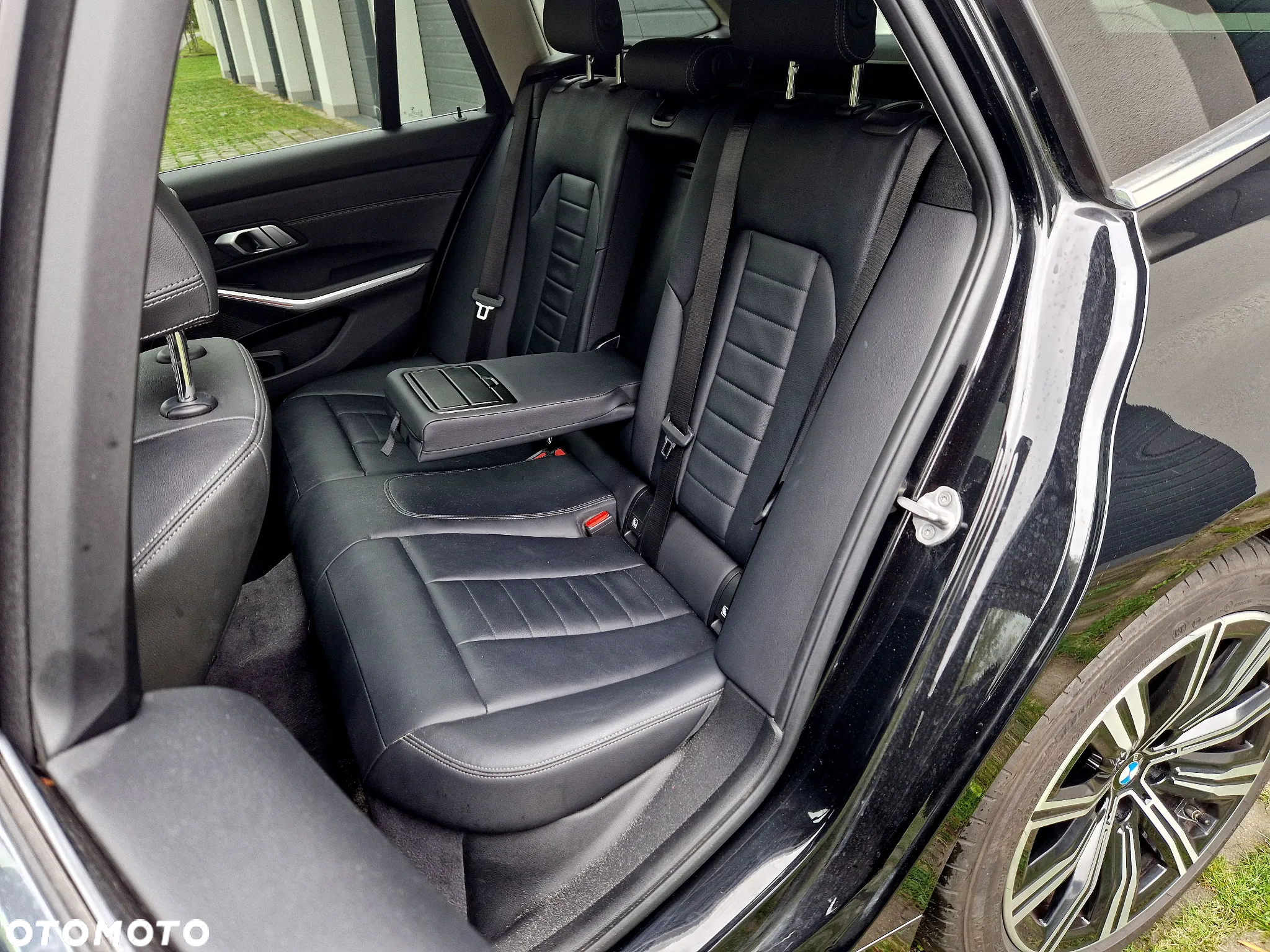 BMW Seria 3 320d xDrive Luxury Line sport - 23