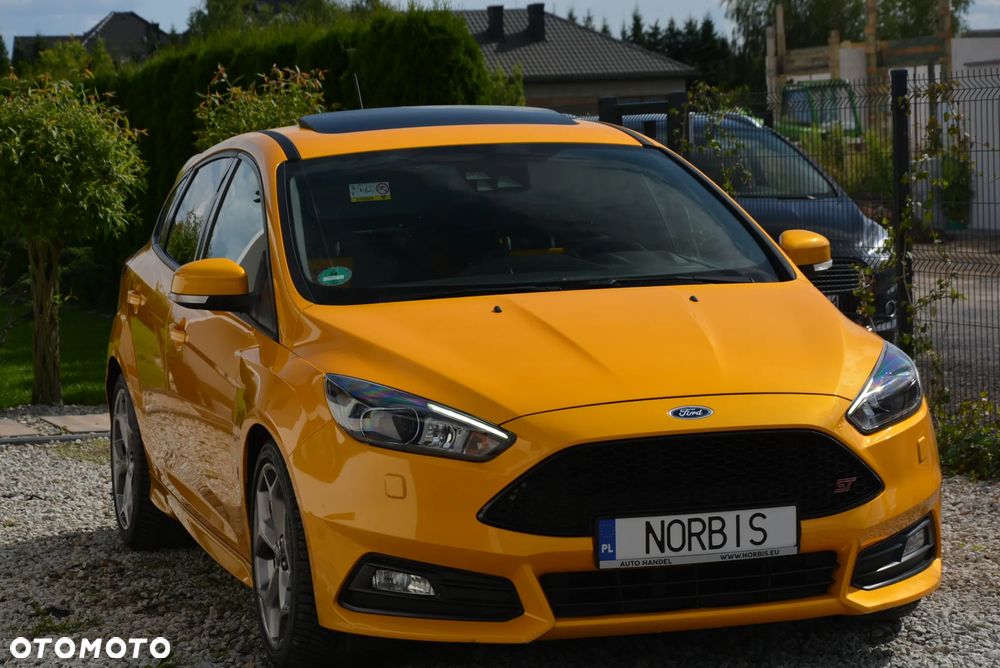 Ford Focus 2.0 TDCi ST-2 PowerShift - 9