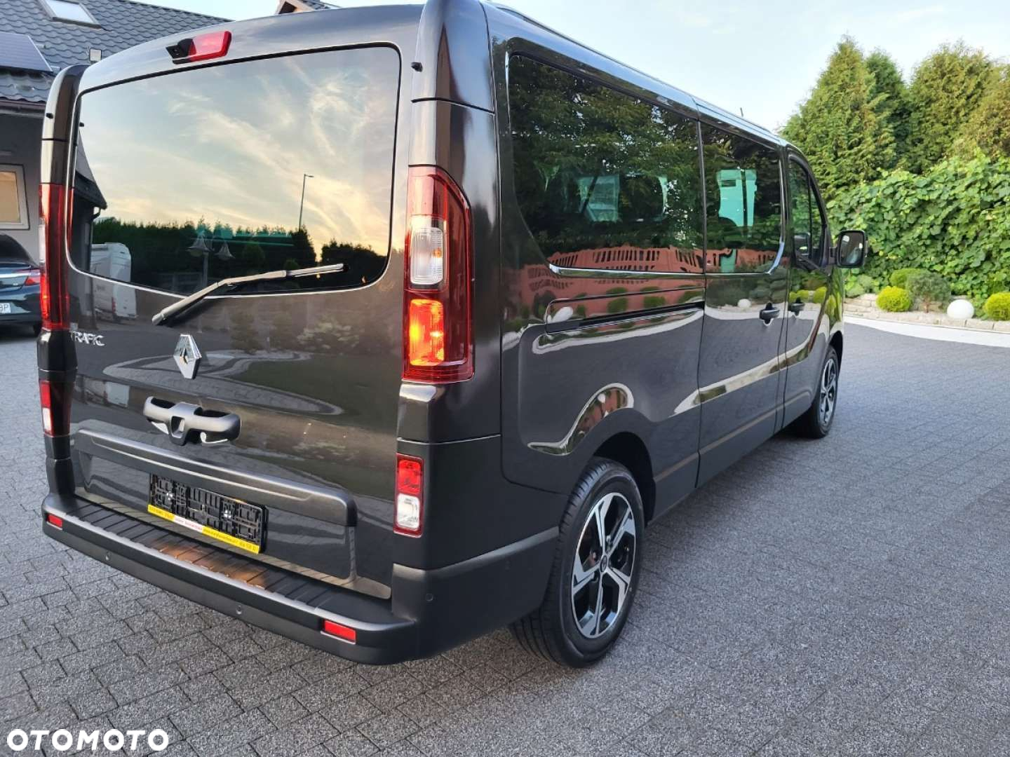 Renault Trafic - 9