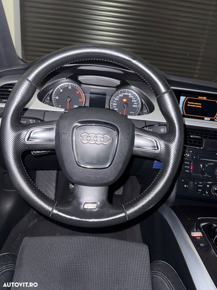 Audi A4 Avant 2.0 TDI - 5