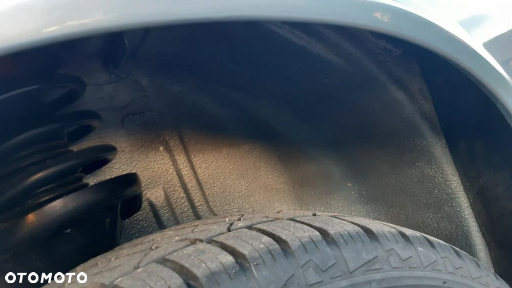 BMW Seria 5 - 23