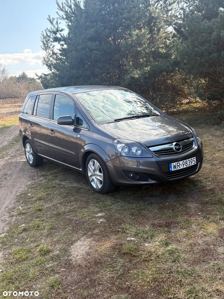 Opel Zafira - 3