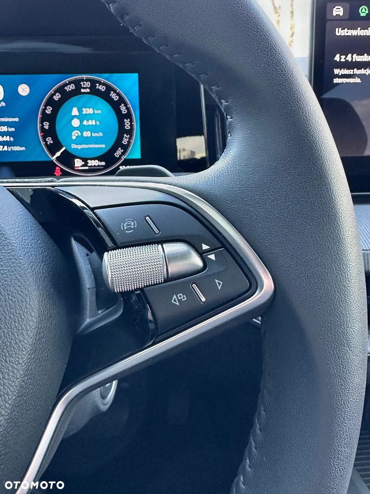 Skoda Superb 1.5 TSI mHEV Selection DSG - 17