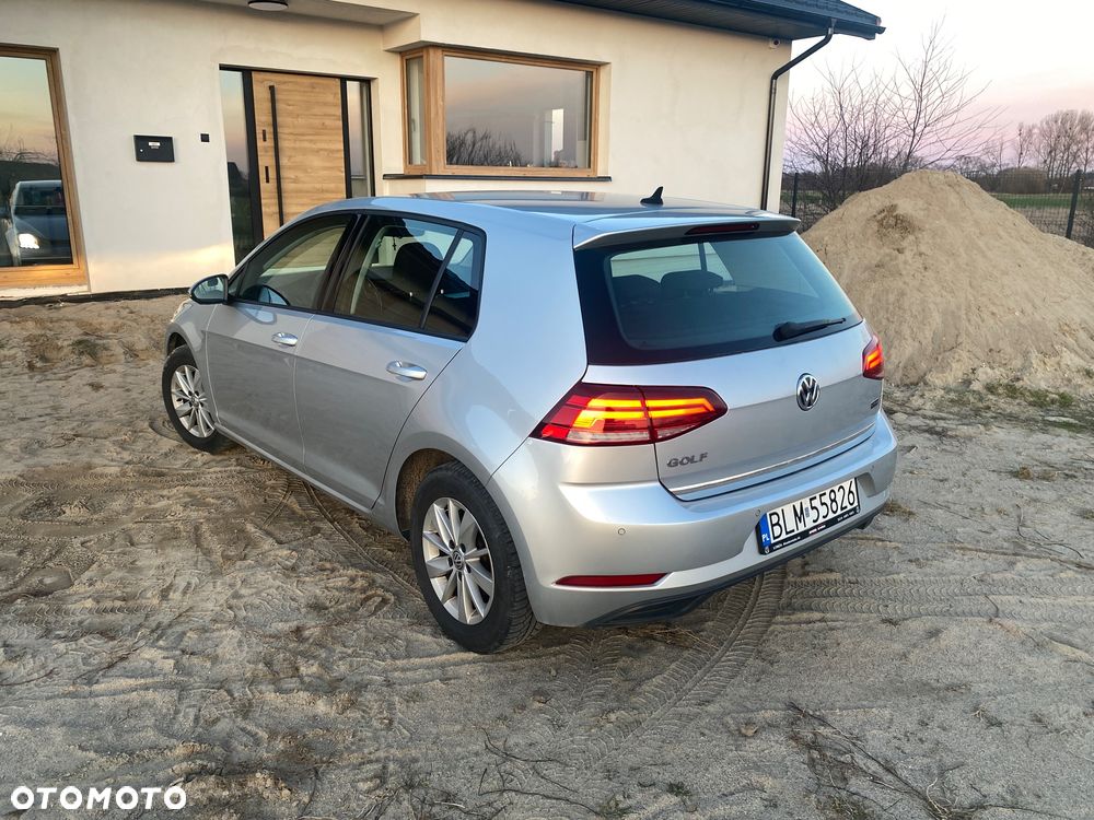 Volkswagen Golf 1.6 TDI BMT Comfortline - 10