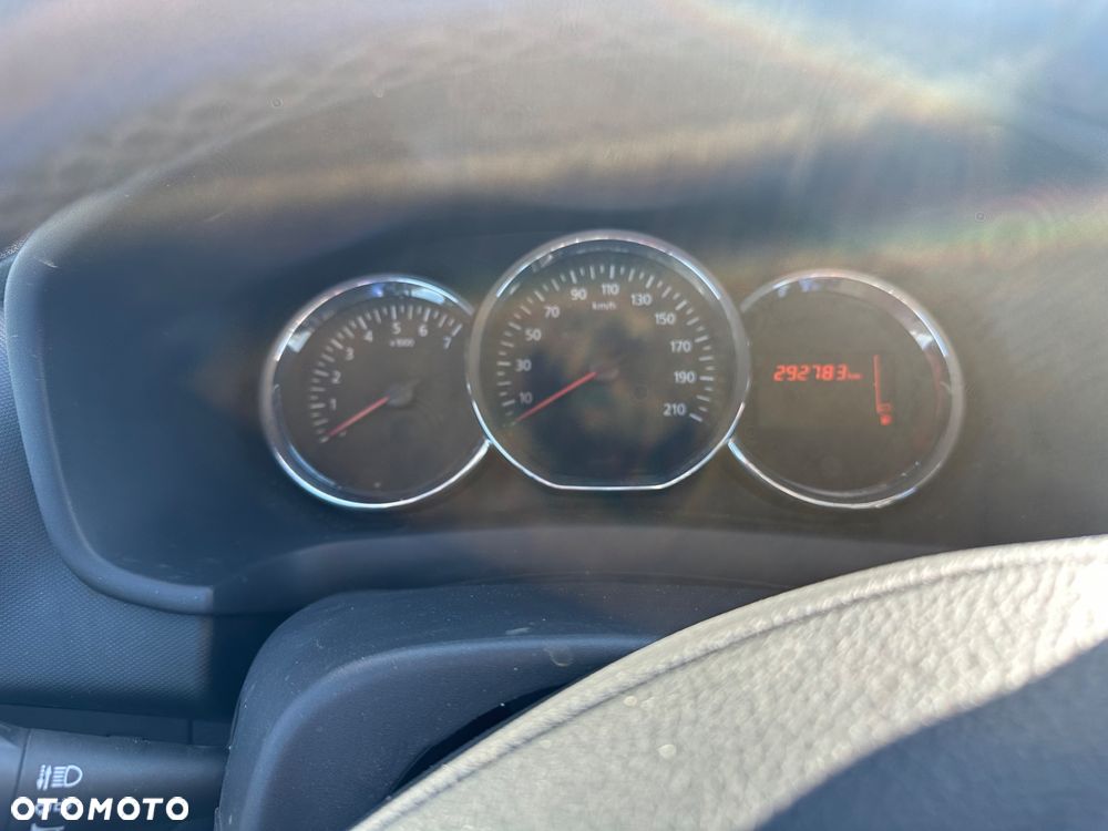 Dacia Logan 0.9 TCE Laureate S&S EU6 - 14