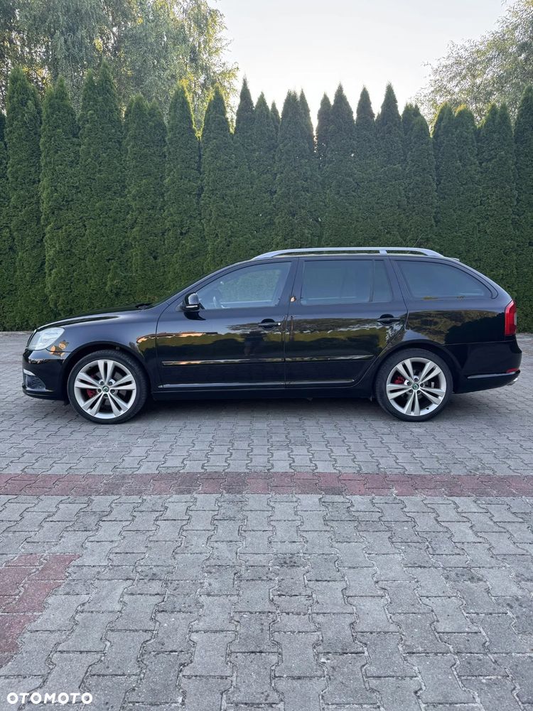 Skoda Octavia 2.0 TDI DPF RS - 5
