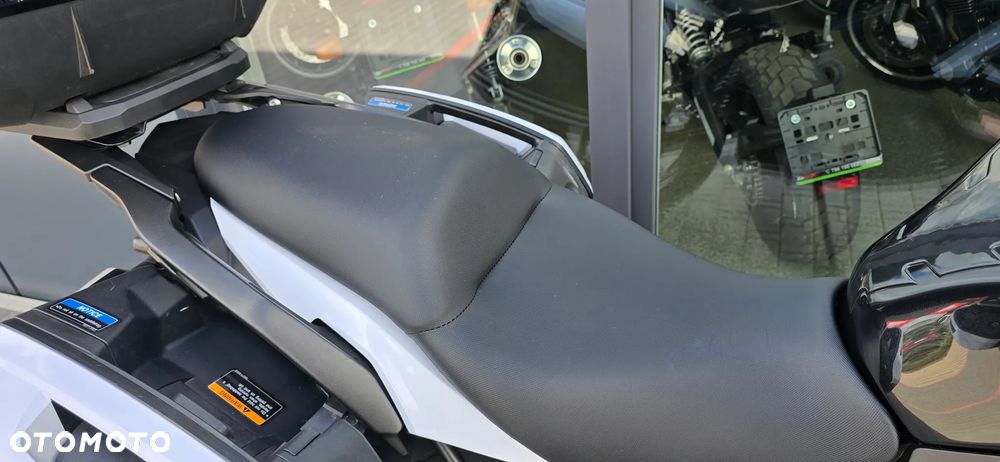 Kawasaki Versys 650 - 17